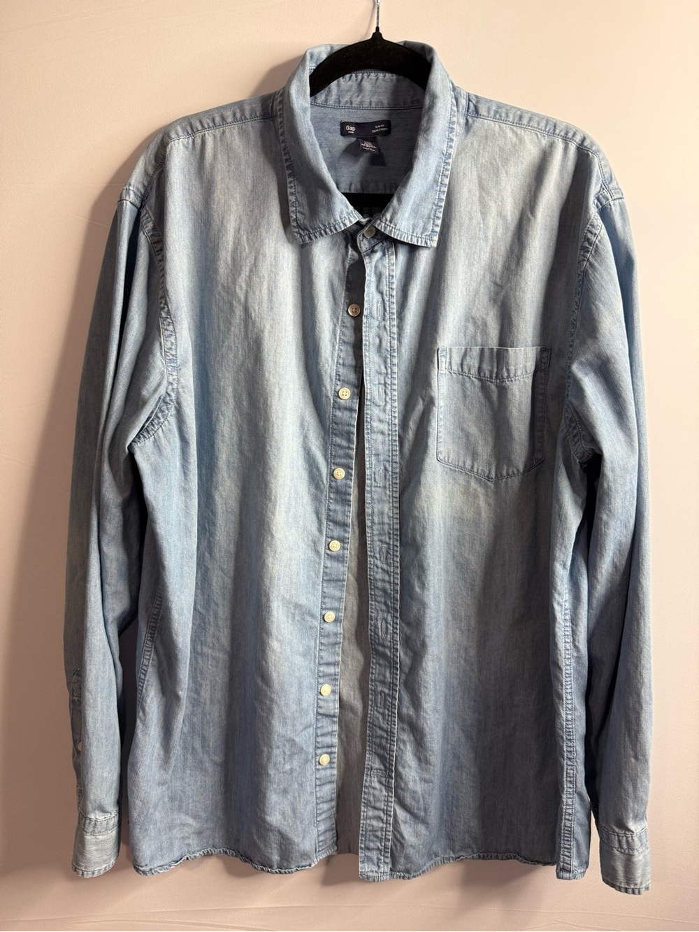 GAP Light Blue Denim Button-Down Shirt - Men's Casual